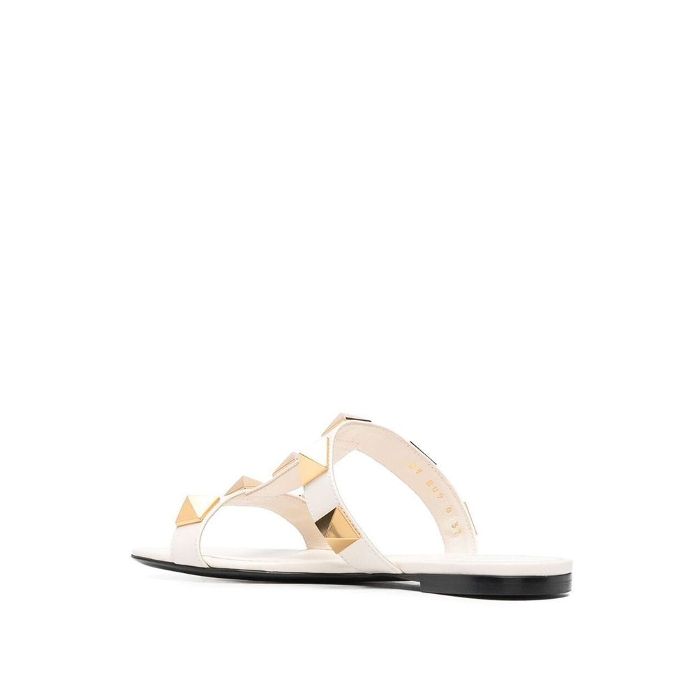 Valentino Garavani Weiße Sandalen aus Kalbsleder