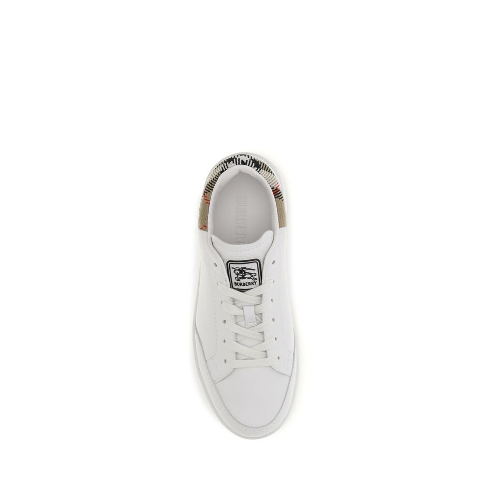 Burberry Weiße Low-Top-Sneaker aus Kalbsleder Bos Taurus