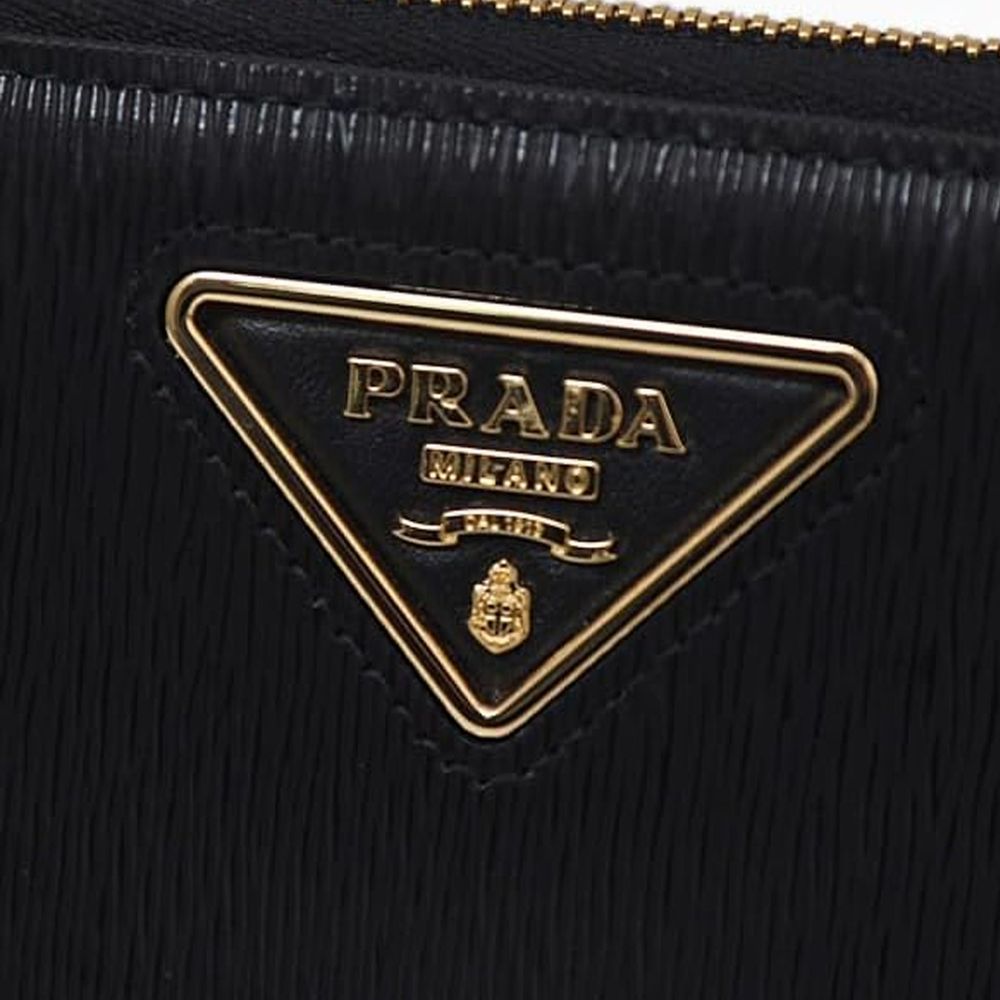 Prada Schwarze Kalbsleder-Geldbörse