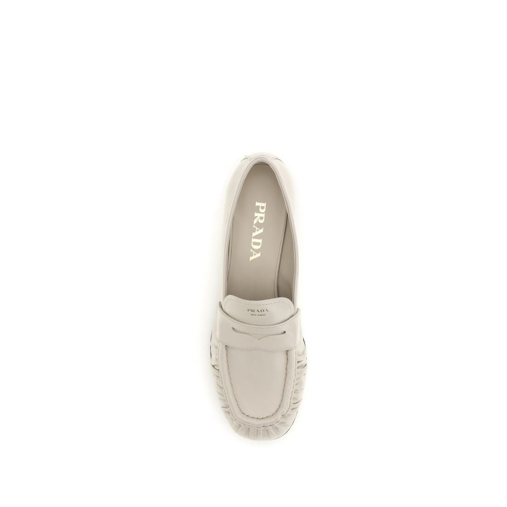Prada Beige Kalbsleder Bos Taurus Slipper-Loafer