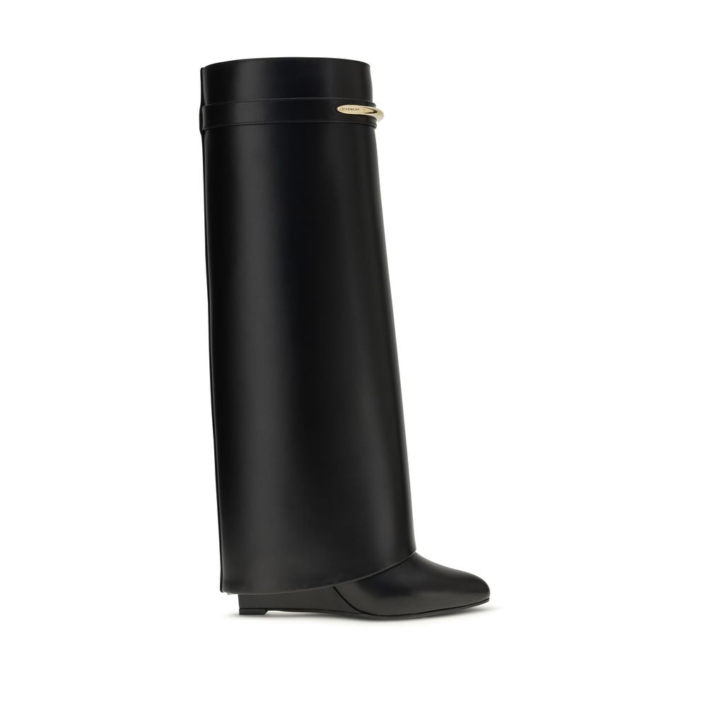 Givenchy Schwarze Bos Taurus Kalbsleder-Stiefel