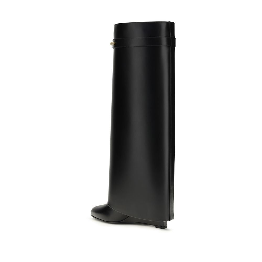 Givenchy Schwarze Bos Taurus Kalbsleder-Stiefel