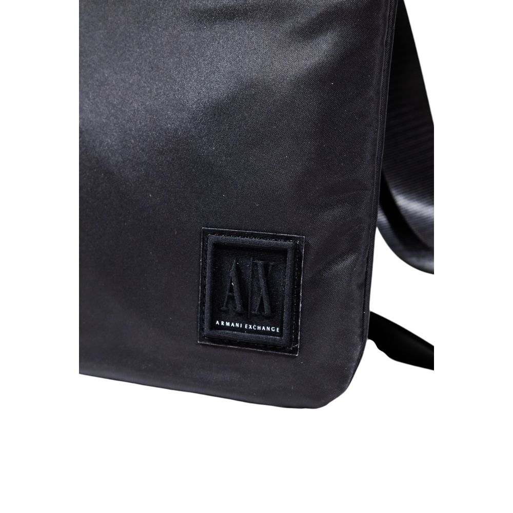 Armani Exchange Schwarze Umhängetasche aus Polyamid