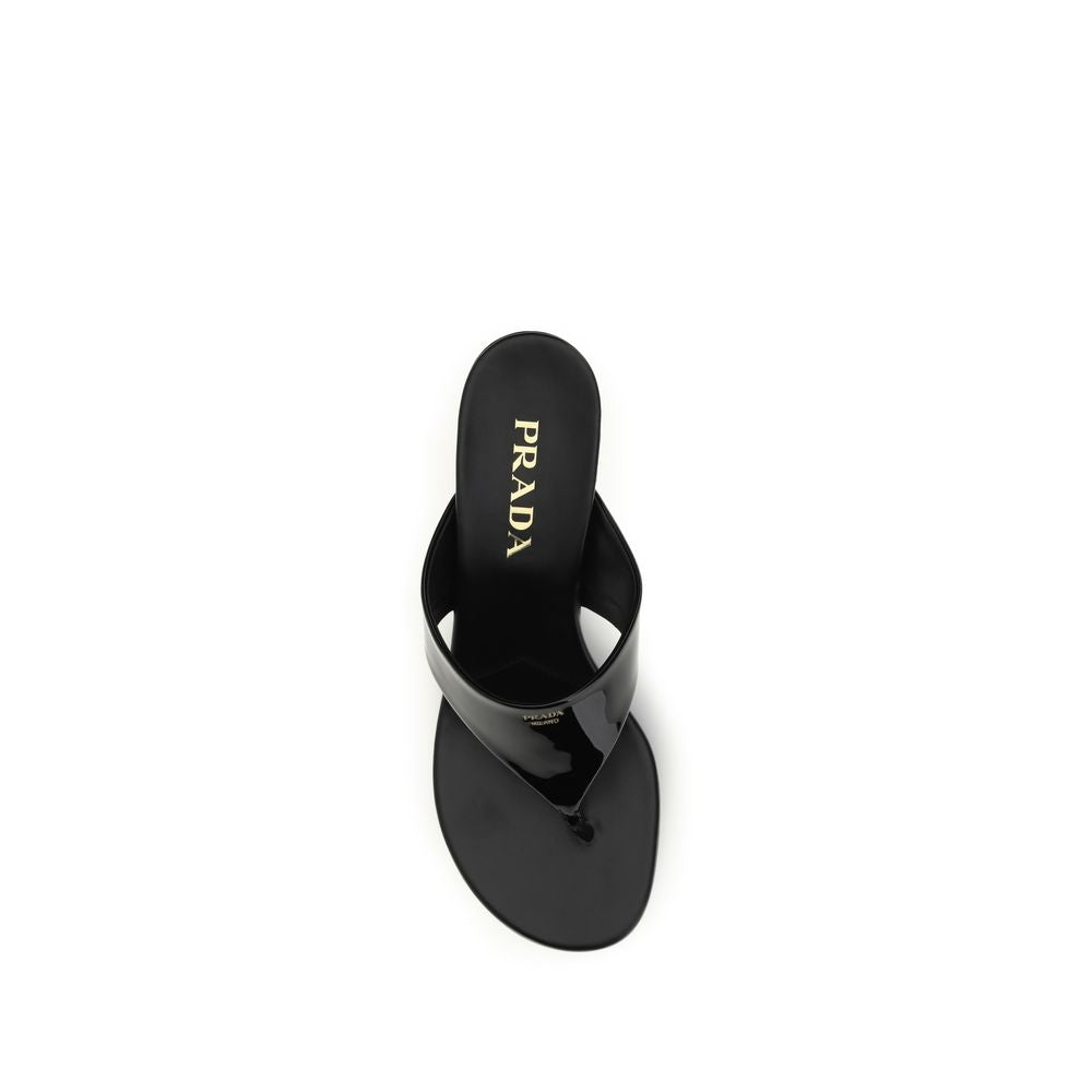 Prada Schwarze Keilabsatz-Sandalen aus Kalbsleder Bos Taurus