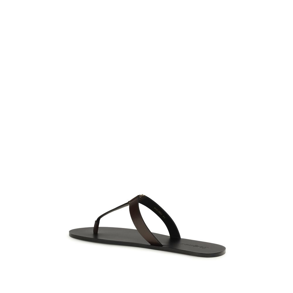 Saint Laurent Braune Kalbsleder-Sandalen Bos Taurus mit flacher Sohle