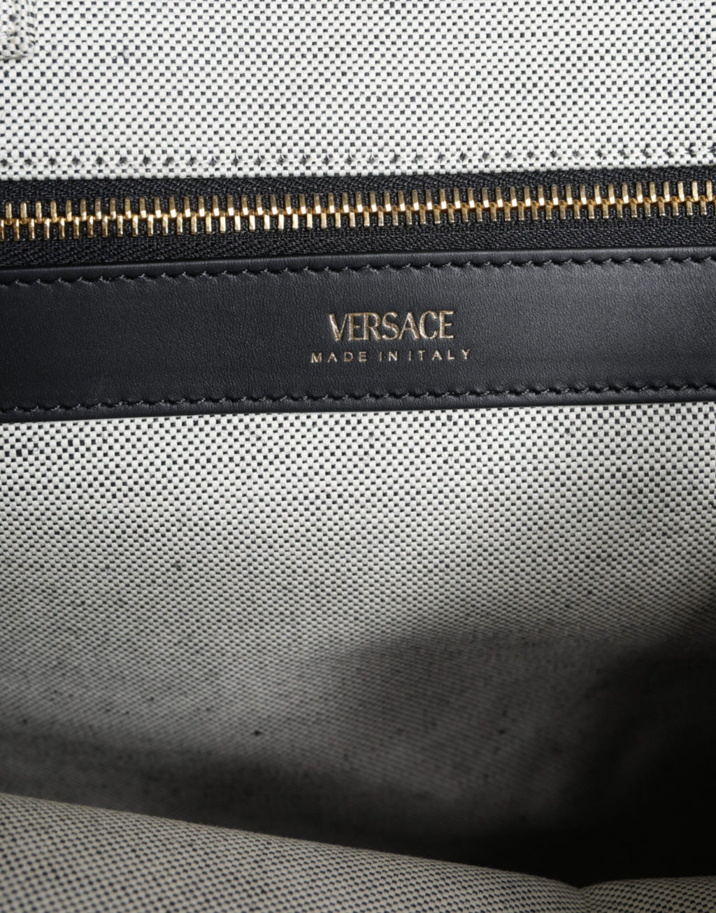 Versace Weiße Top Handle Canvas Leder Logo Crossbody Tote Bag