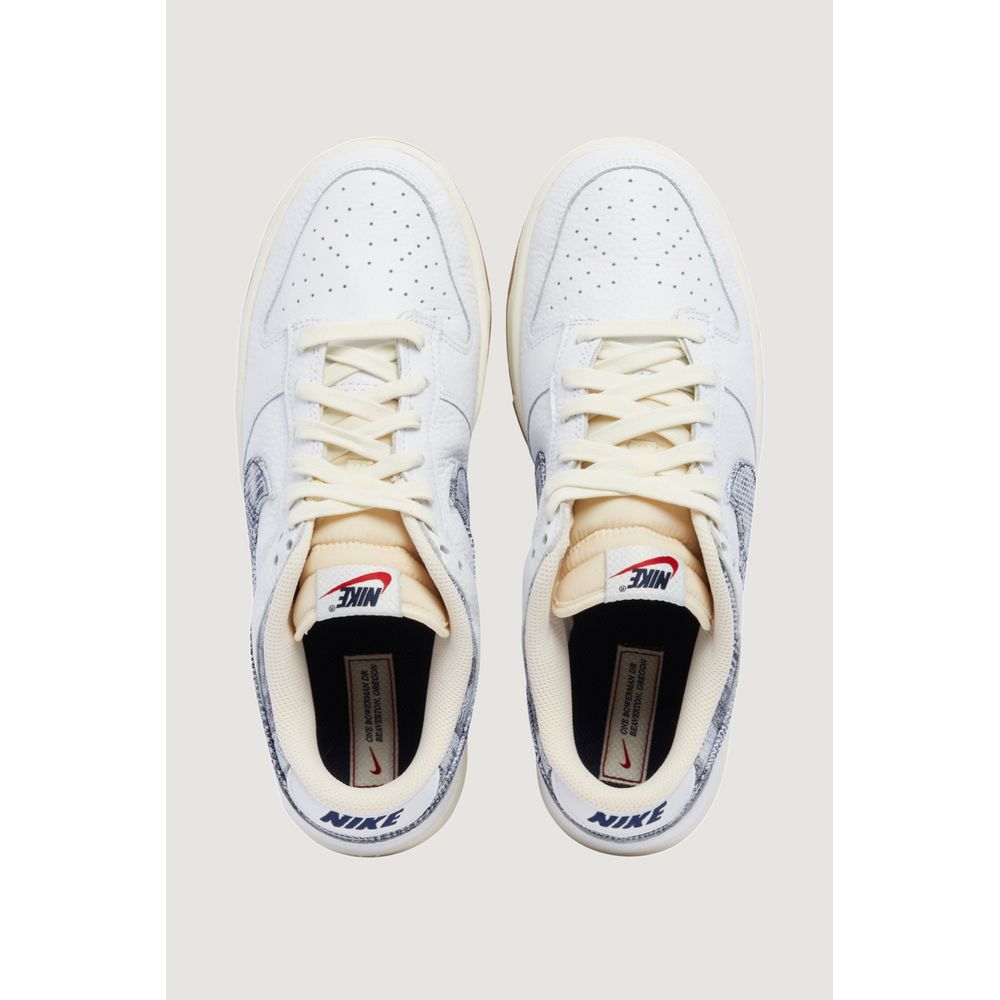 Nike Dunkelblaue Leder-Sneaker im Low-Top-Design