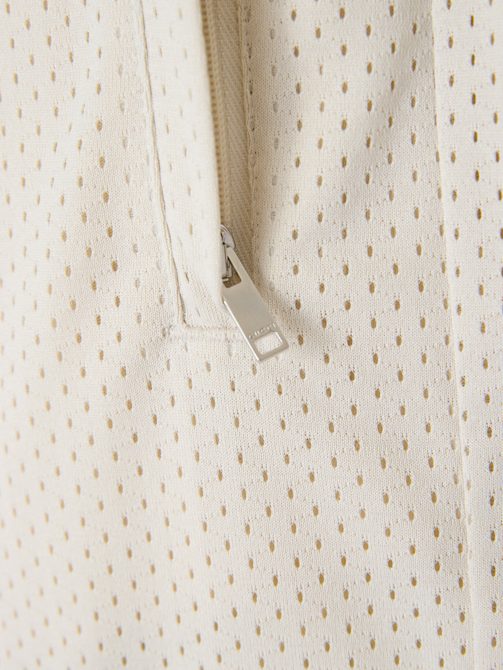 Gucci Cremefarbene Polyester-Logo-Shorts