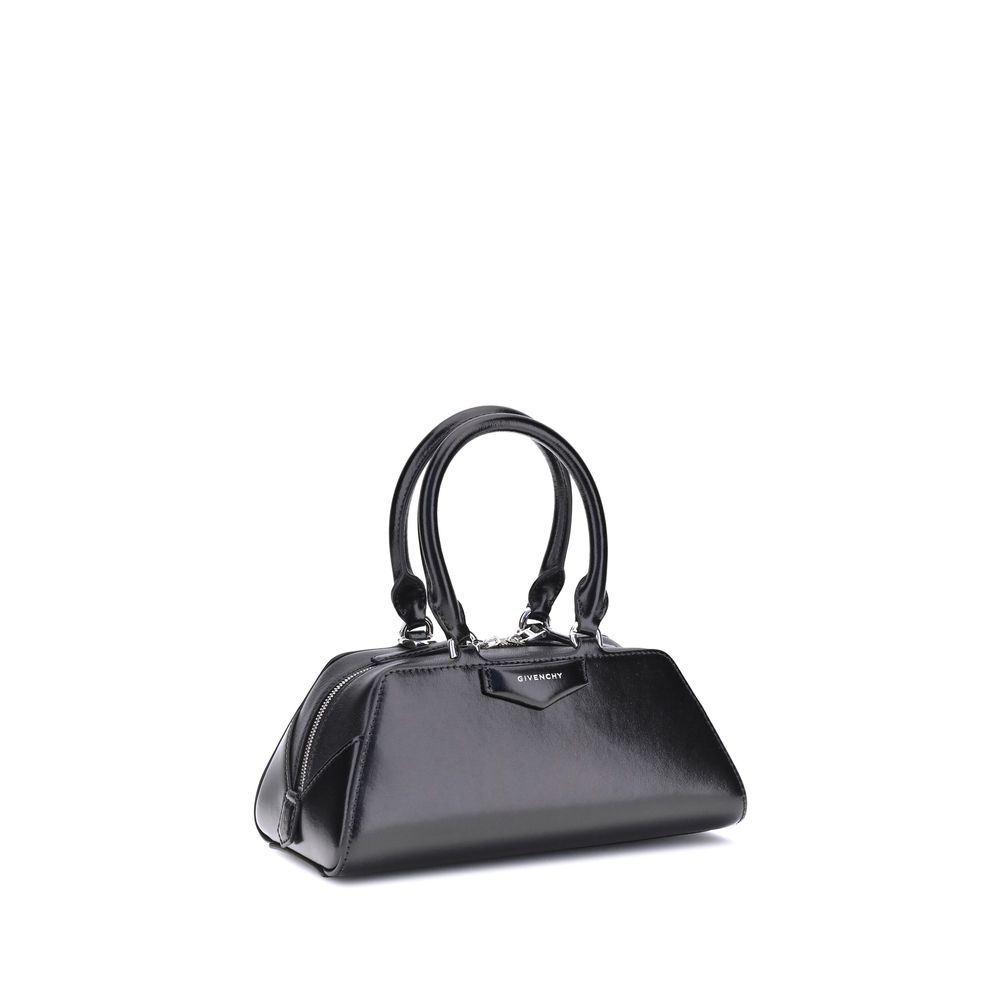 Givenchy Schwarze Handtasche aus Kalbsleder Bos Taurus