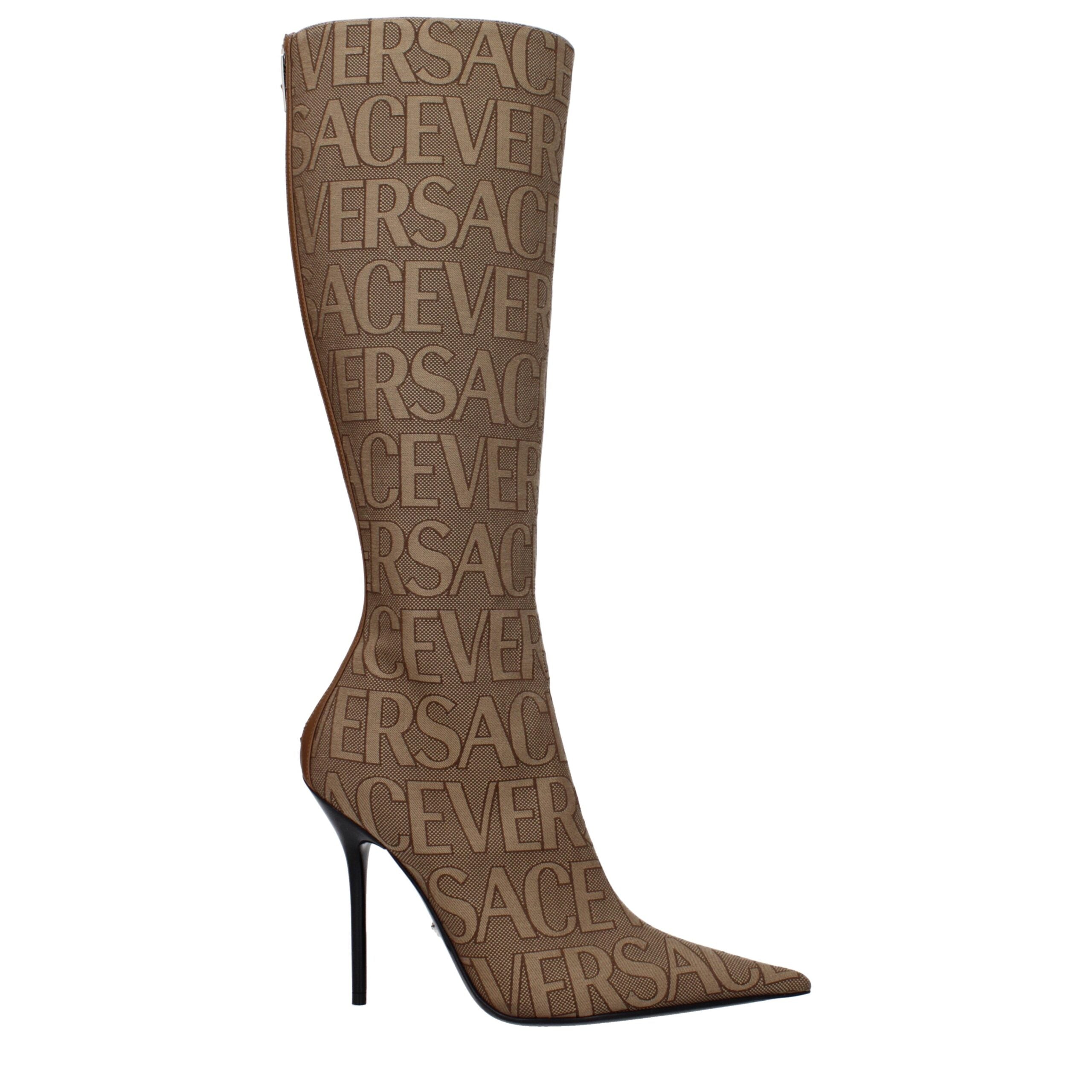 Versace Beigefarbene High-Heel-Stiefel aus Stoff
