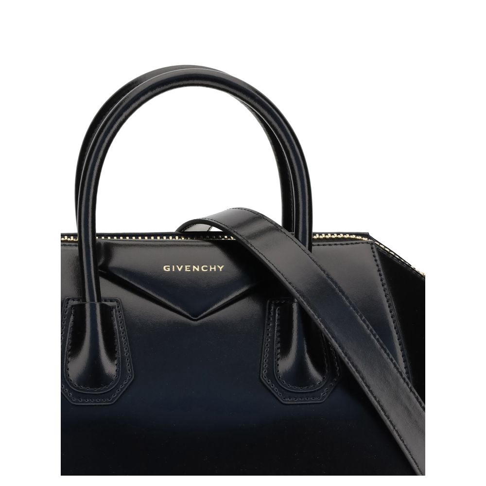 Givenchy Schwarze Kalbshaut Bos Taurus Handtasche
