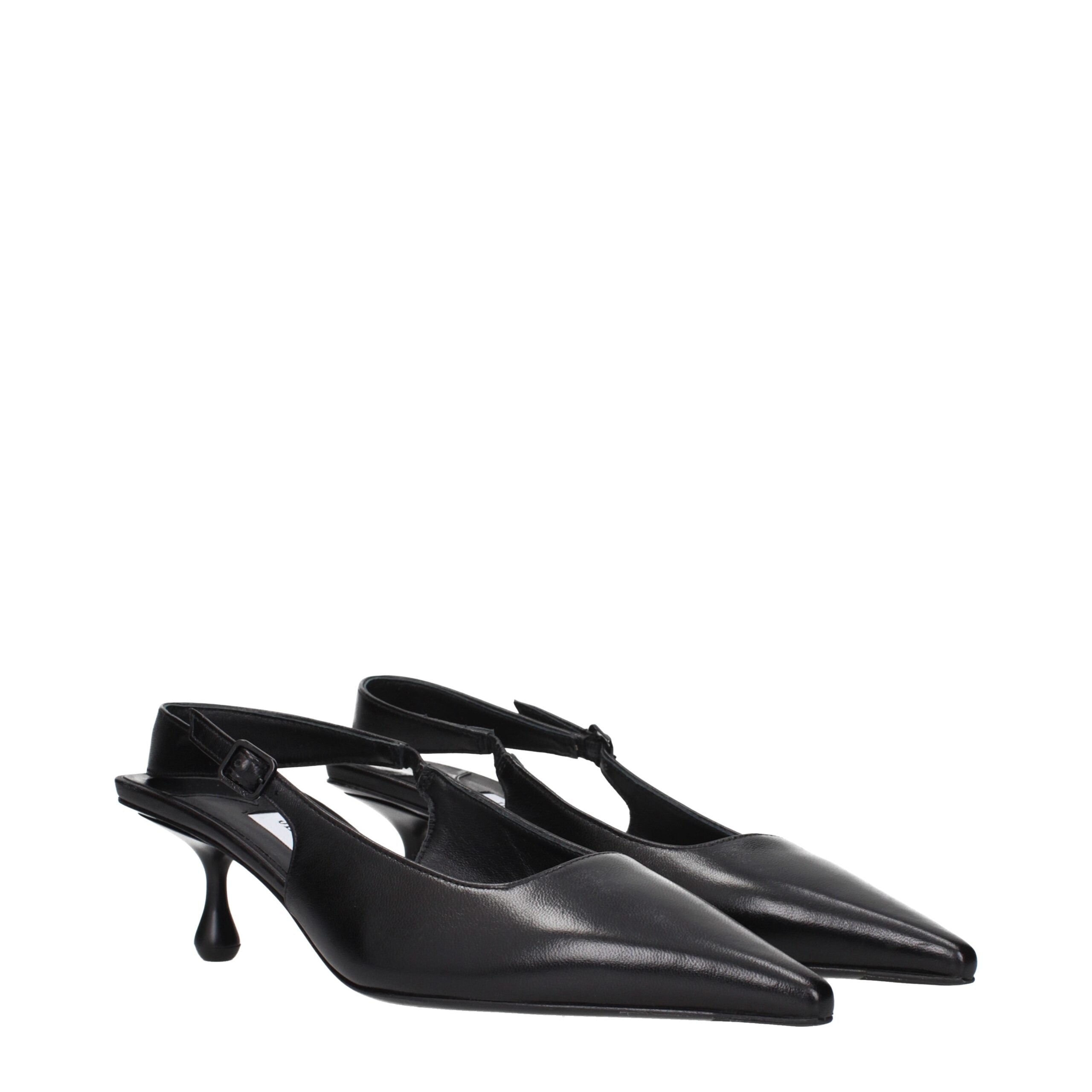 Jimmy Choo Flache Ledersandalen in Schwarz
