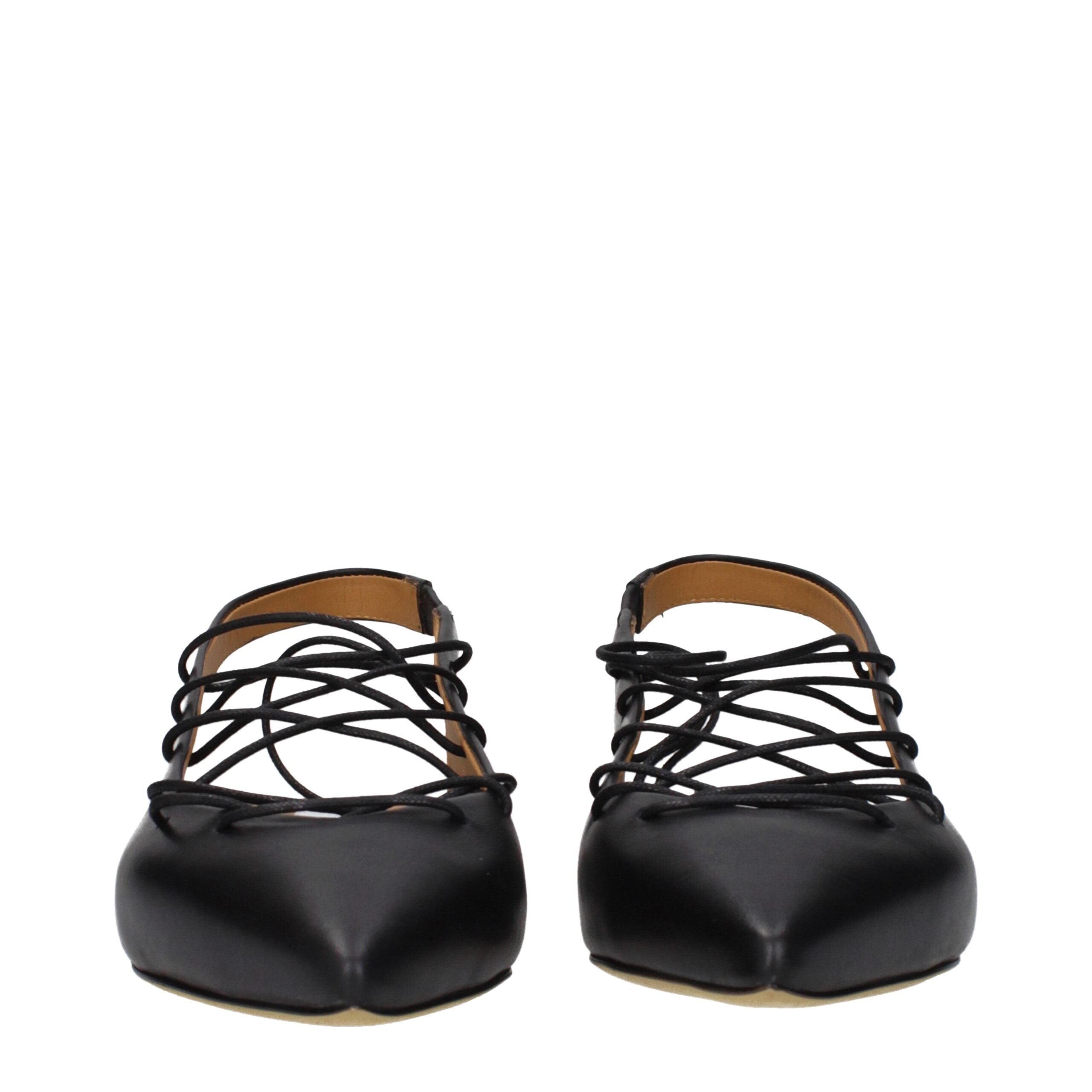 Moschino Schwarze Lederflats