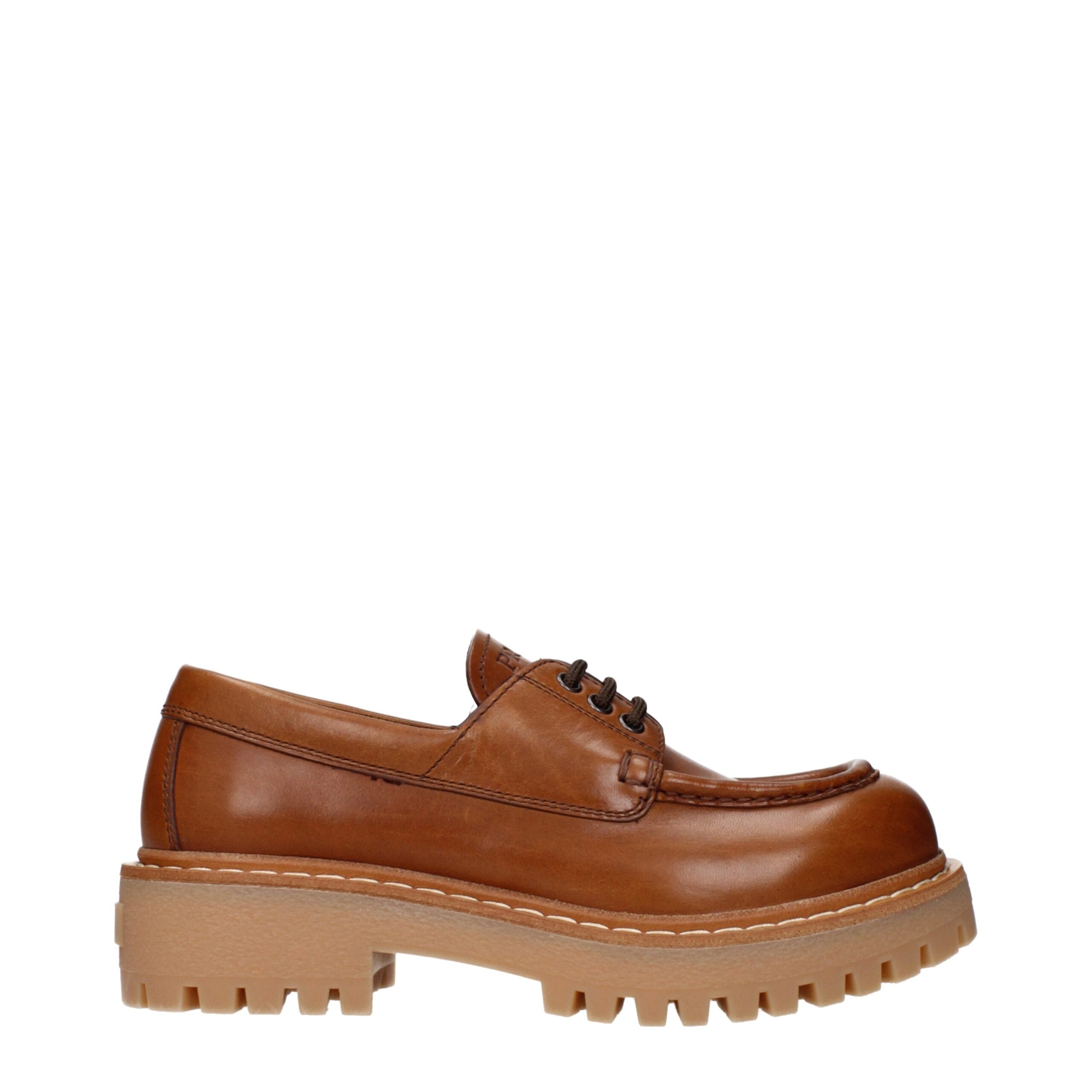 Prada Braune Leder-Oxfords und -Derbies