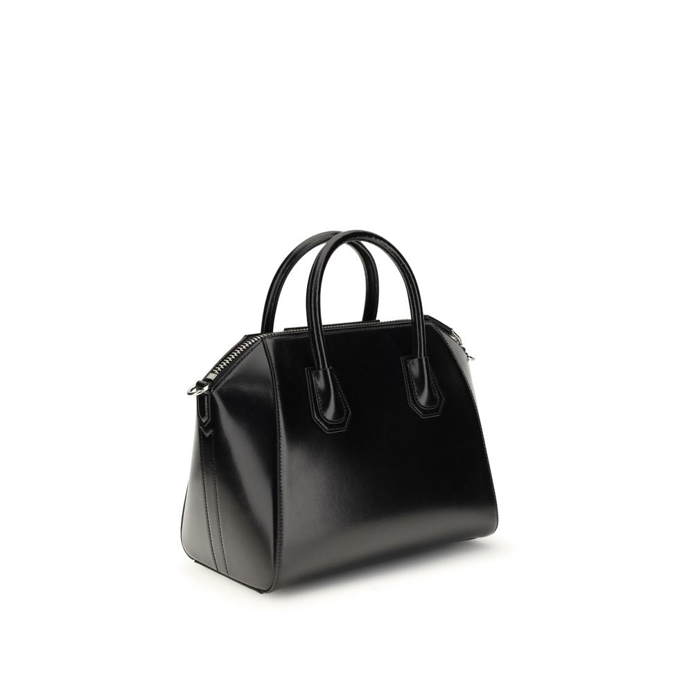 Givenchy Schwarze Kalbsleder-Bos-Taurus-Handtasche