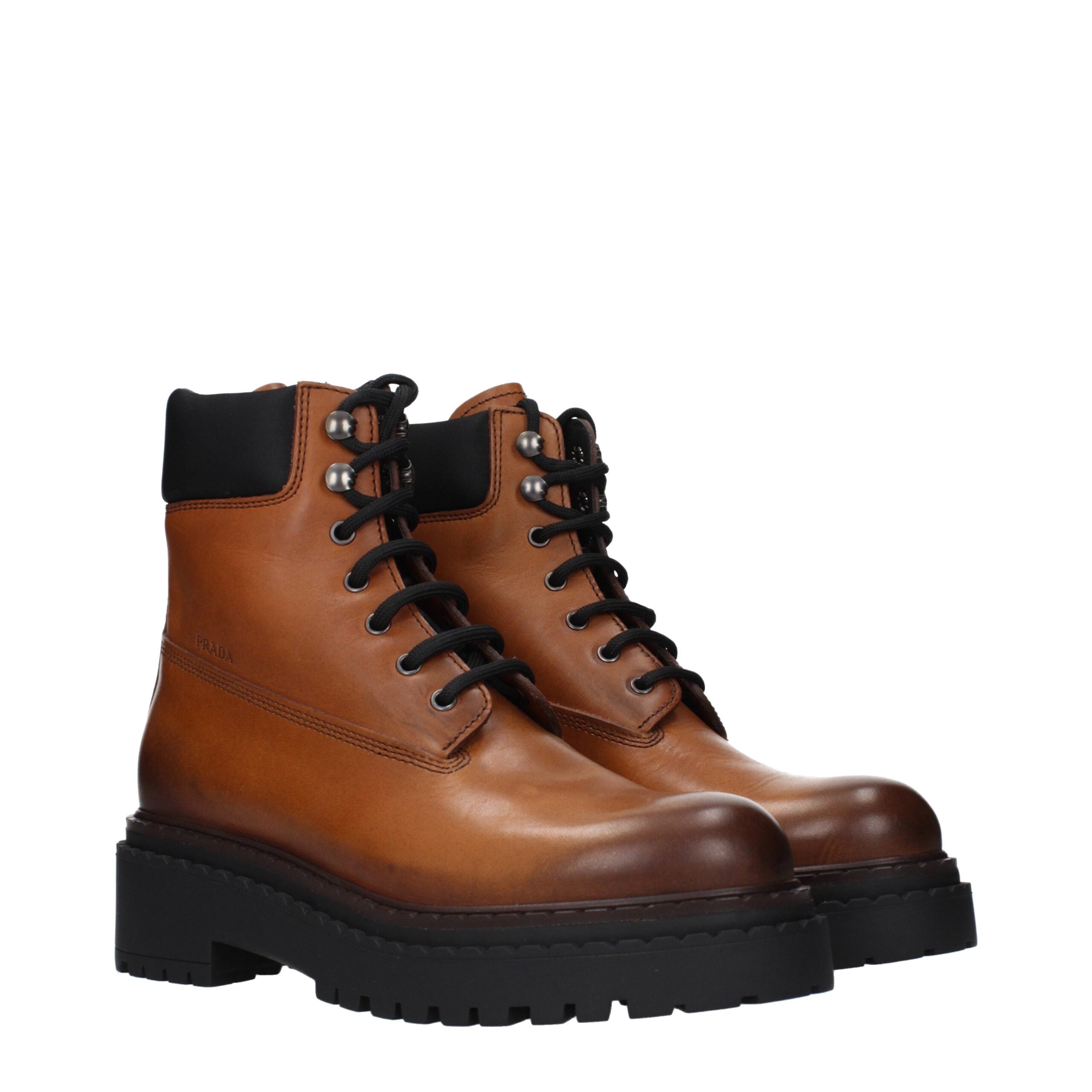 Prada Braune Leder-Ankle Boots