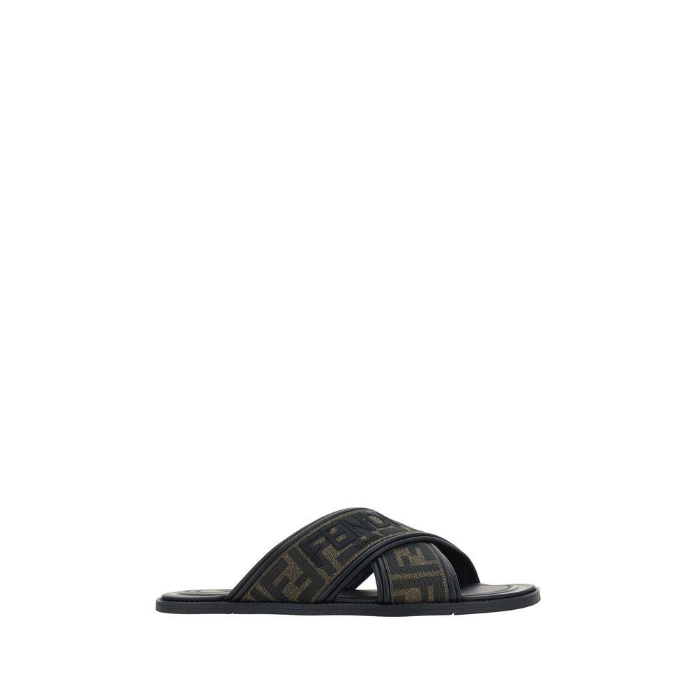Fendi Schwarze Bos Taurus Kalbsleder-Sandalen